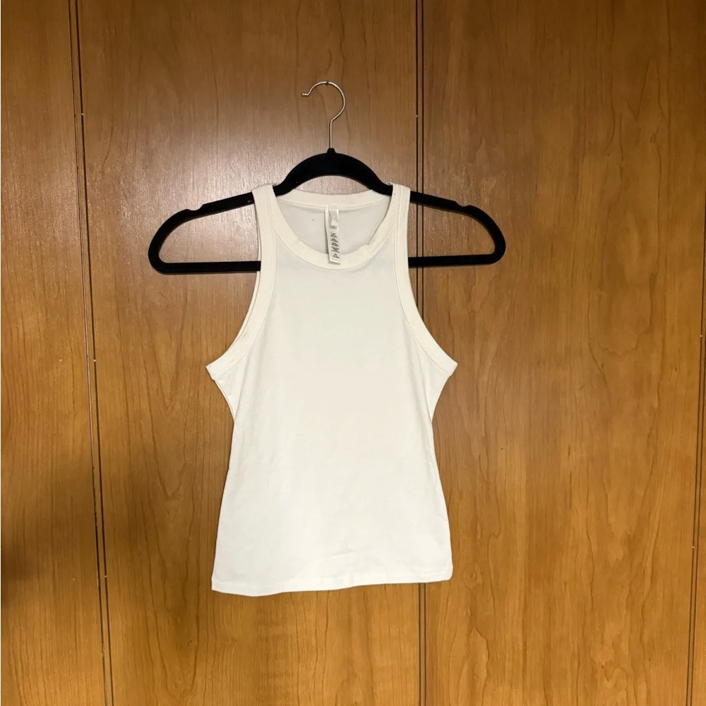 Skims Crew Neck Tank Top Retail $40 Marble